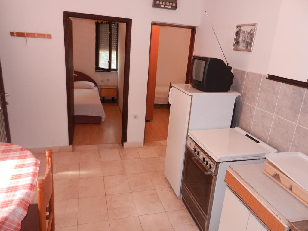 Apartments Sino More Тиват Экстерьер фото