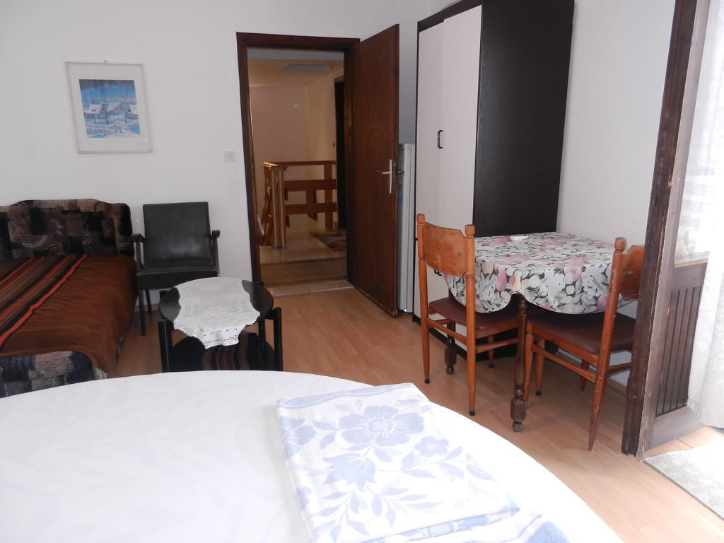 Apartments Sino More Тиват Номер фото