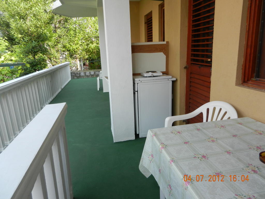Apartments Sino More Тиват Номер фото