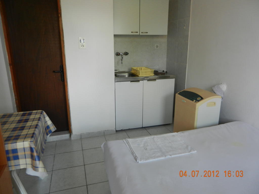 Apartments Sino More Тиват Номер фото